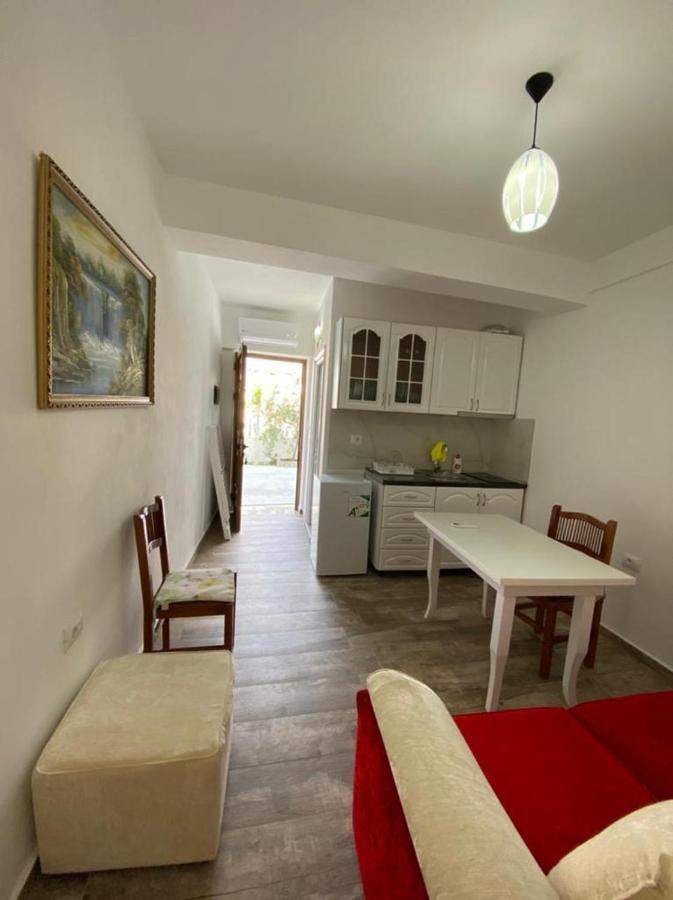 Vila Arlind Ξενοδοχείο Vlorë Εξωτερικό φωτογραφία