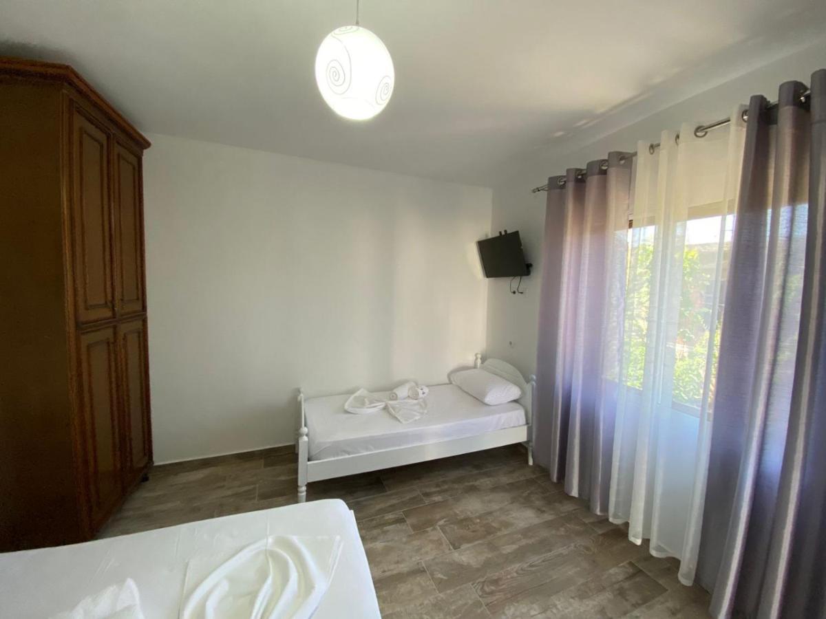 Vila Arlind Ξενοδοχείο Vlorë Εξωτερικό φωτογραφία
